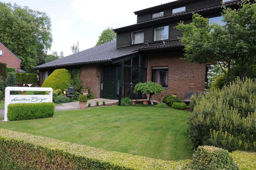 Landhaus Berger Guest House Feldhausen Exterior foto
