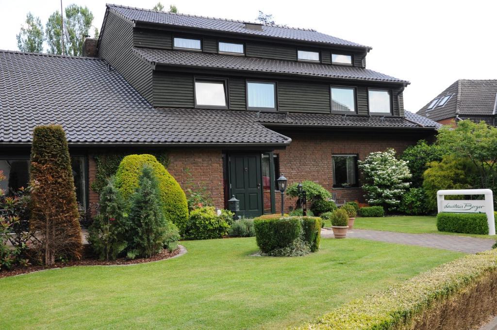 Landhaus Berger Guest House Feldhausen Exterior foto